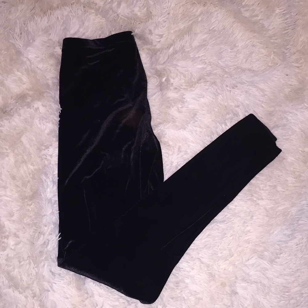 ModCloth Black Velvet Leggings